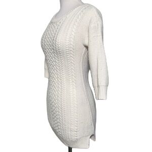 Pink Rose Woman’s Sweater/Dress Size M (KM0069)